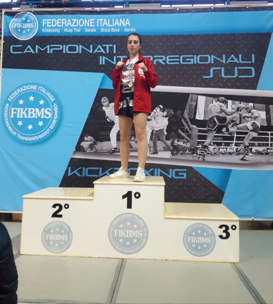 Nives Aiello Blasi - Oro