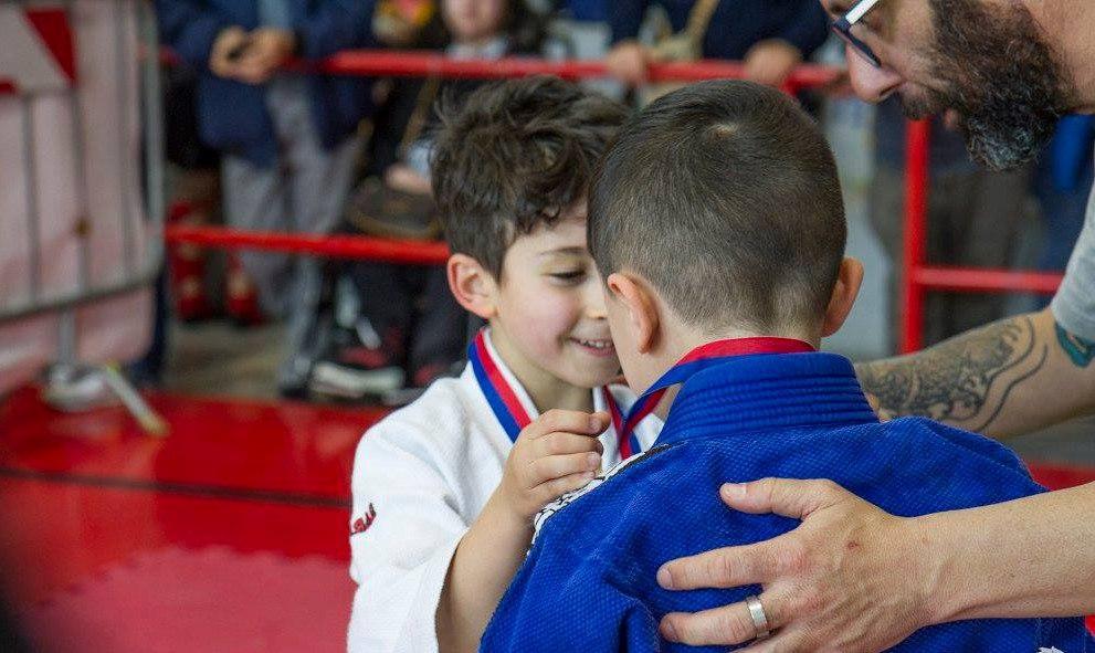 Arti Marziali e Sport da Combattimento - Essere uno di noi | La pulce e l'acrobata 2