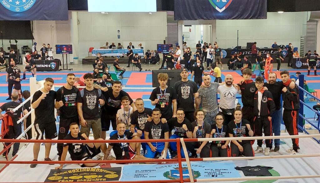 Arti Marziali e Sport da Combattimento - Campionati Assoluti Federkombat: 11 ori, 2 argenti e 4 bronzi per gli atleti lucani 2