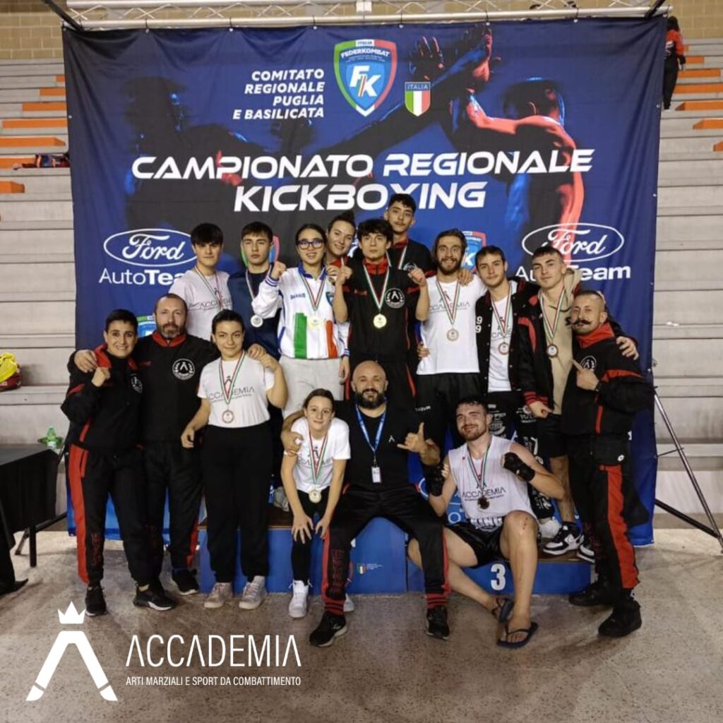 Arti Marziali e Sport da Combattimento - Allerta meteo gialla in Puglia e Basilicata. Piovono medaglie al Regionale di Kickboxing Federkombat. 2