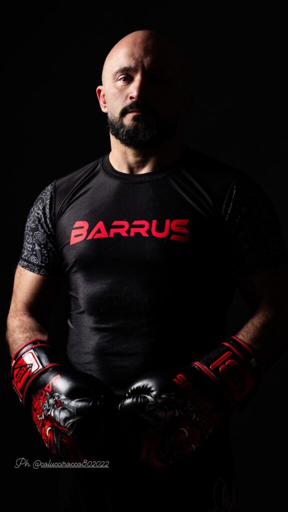 Accademia delle Arti Marziali e Sport da Combattimento - La Divisa 2 Arti Marziali e Sport da Combattimento - La Divisa 2