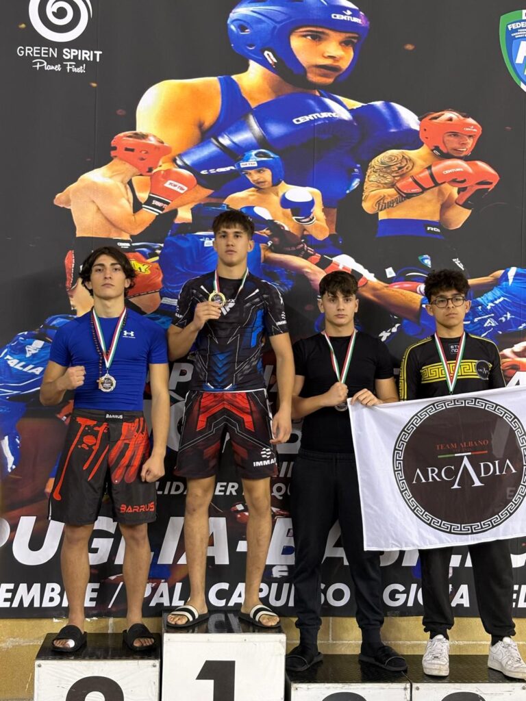 Accademia delle Arti Marziali e Sport da Combattimento - Tutto inizia sempre così 11 Arti Marziali e Sport da Combattimento - Tutto inizia sempre così 11
