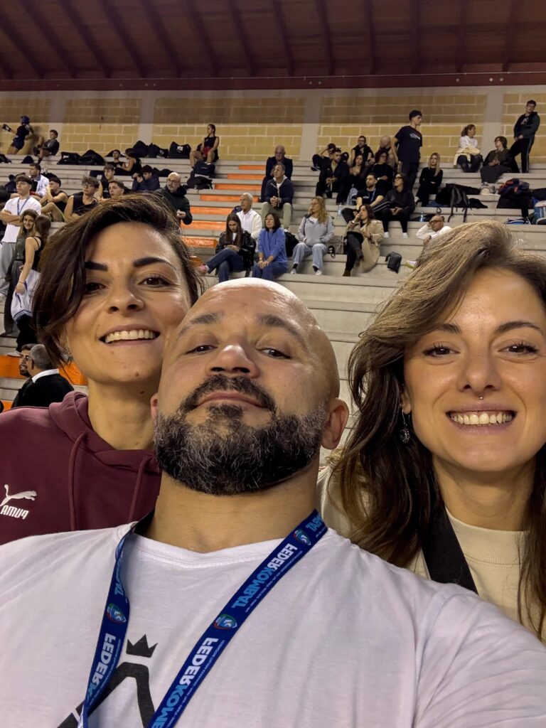 Accademia delle Arti Marziali e Sport da Combattimento - Tutto inizia sempre così 17 Arti Marziali e Sport da Combattimento - Tutto inizia sempre così 17