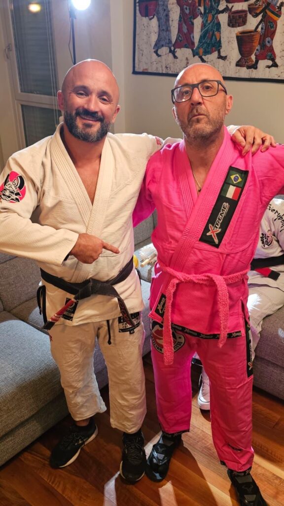 Accademia delle Arti Marziali e Sport da Combattimento - Ci sono persone che nello sport non entrano, ci si tuffano dentro! 3 Arti Marziali e Sport da Combattimento - Ci sono persone che nello sport non entrano, ci si tuffano dentro! 3