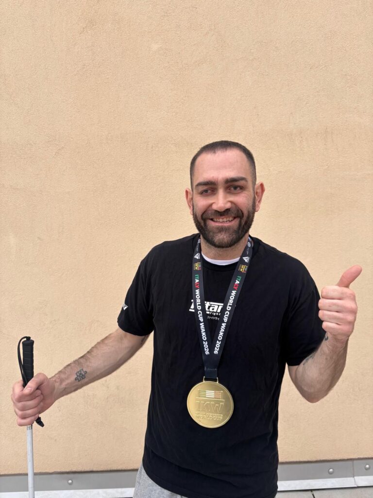 Arti Marziali e Sport da Combattimento - Vedere oltre: la medaglia di Marco Rafaniello e la vera vittoria delle arti marziali 2