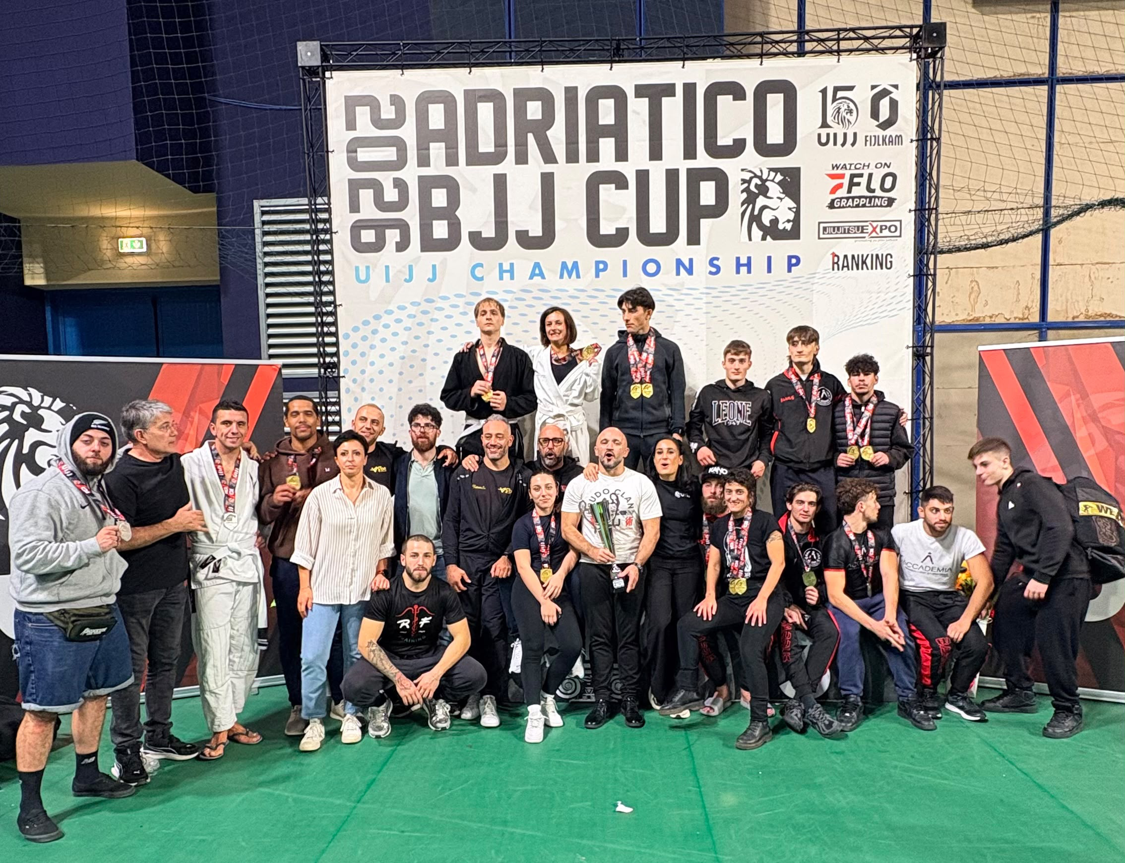 Arti Marziali e Sport da Combattimento - Quattordici ori e qualche crisi esistenziale: cronache dal PalaFlorio 1